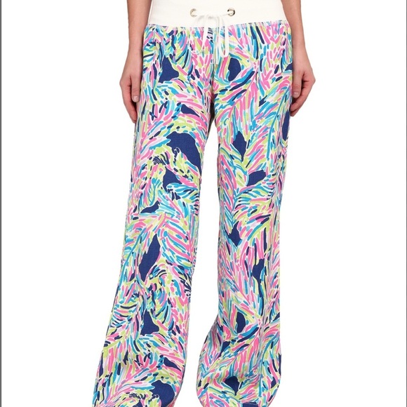 Lilly Pulitzer 
Women's Blue Beach drawstring floral tropical resortwear Pants - Picture 2 of 4